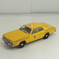 86612-GRL DODGE Monaco Taxi "City Cab Co." 1978 (из к/ф "Рокки III")